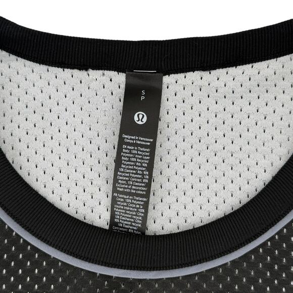 Lululemon Double Layered Mesh Tank Top  Men's Size Small Reversible Black Vapor - Picture 3 of 11